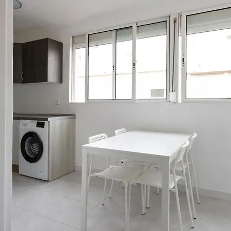 Apartment Flat At 15' Walk From The Centre Tarragona